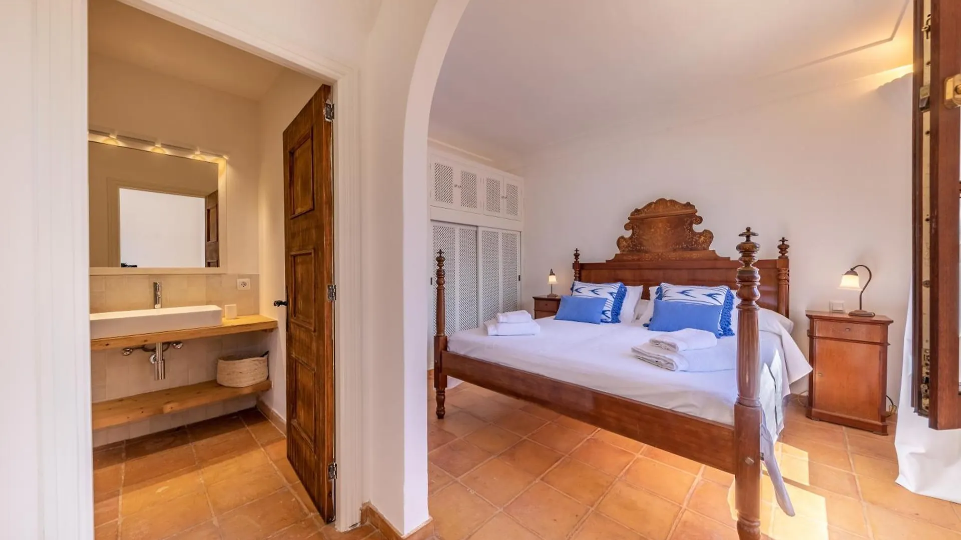 Villa Cavall Bernat Con Vistas Al Mar Cala de Sant Vicenc